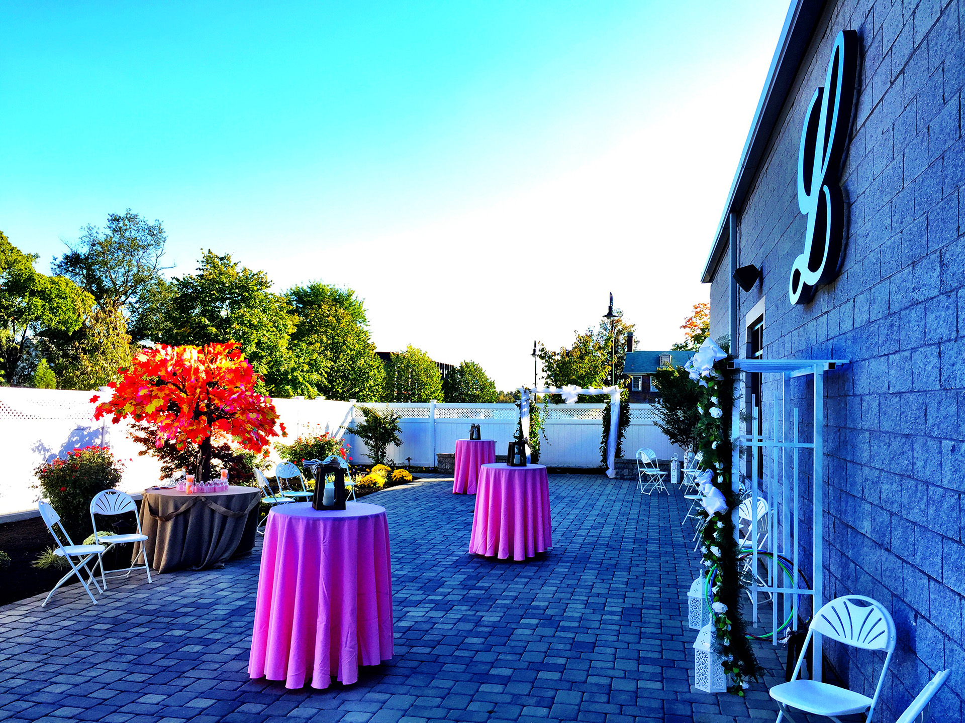 Events Capozzoli Catering, 801 Morton Avenue, Folsom, PA 19033, 610