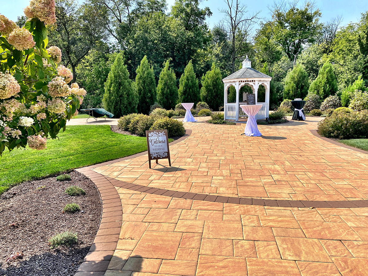 Weddings Capozzoli Catering, 801 Morton Avenue, Folsom, PA 19033, 610